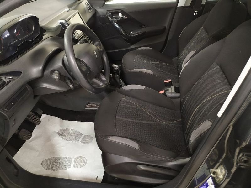 
								Peugeot 208 5p 1.2 puretech (vti) 12v Active full									