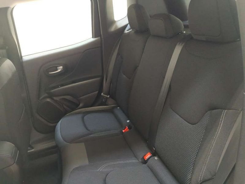 
								Jeep Renegade 1.0 t3 Longitude 2wd full									