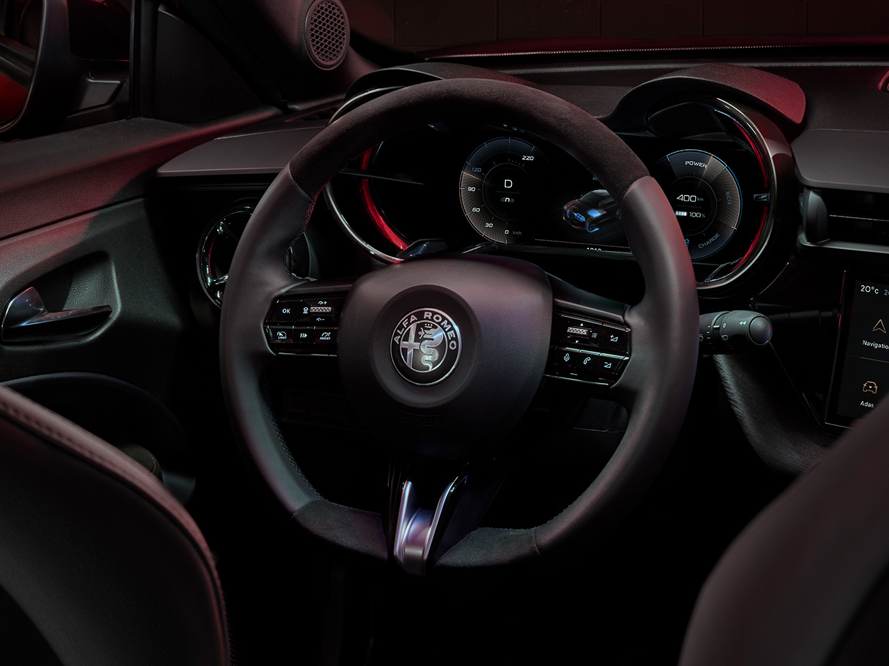 
								Alfa Romeo Junior elettrica full									