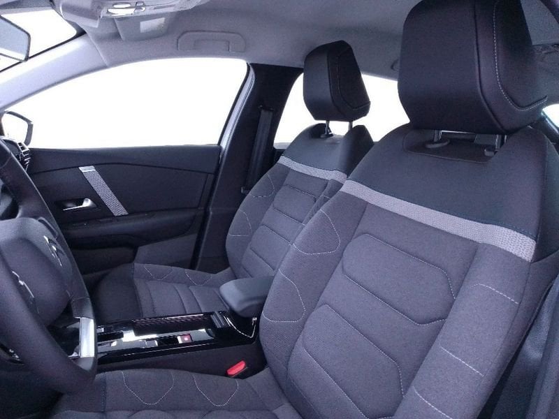 
								Citroën C4 1.2 puretech Plus s&s 130cv eat8 full									