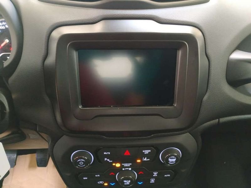 
								Jeep Renegade 1.0 t3 Longitude 2wd full									