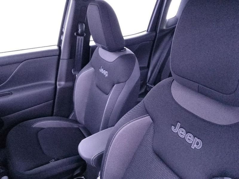 
								Jeep Renegade 1.5 turbo t4 mhev Limited 2wd 130cv dct full									