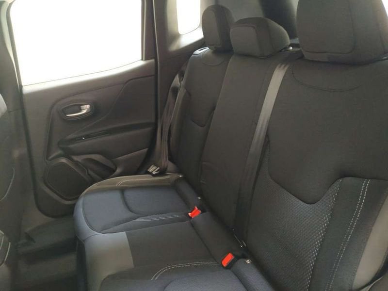 
								Jeep Renegade 1.0 t3 Longitude 2wd full									