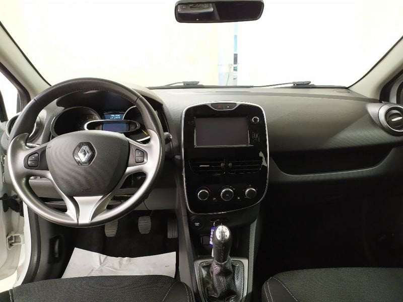 
								Renault Clio Sporter 1.5 dci Costume National 75cv full									