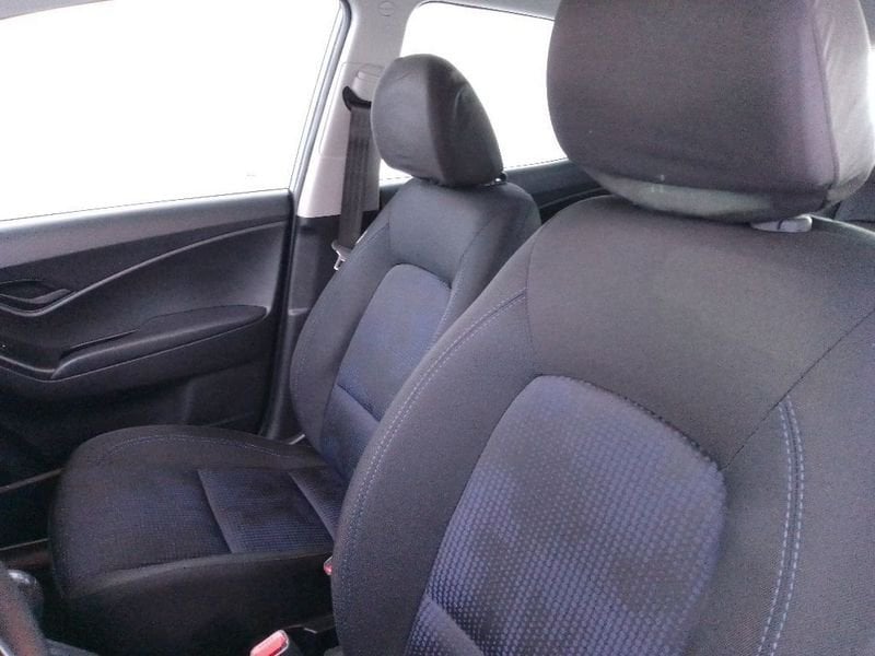 
								Hyundai ix20 1.4 crdi Classic 90cv full									