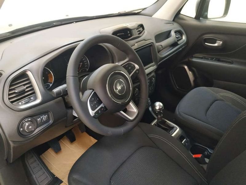 
								Jeep Renegade 1.0 t3 Longitude 2wd full									