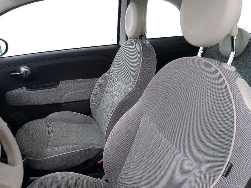 
								FIAT 500 1.2 Lounge 69cv E6 full									