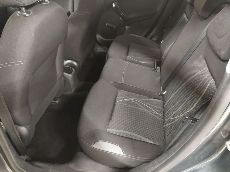 
								Peugeot 208 5p 1.2 puretech (vti) 12v Active full									