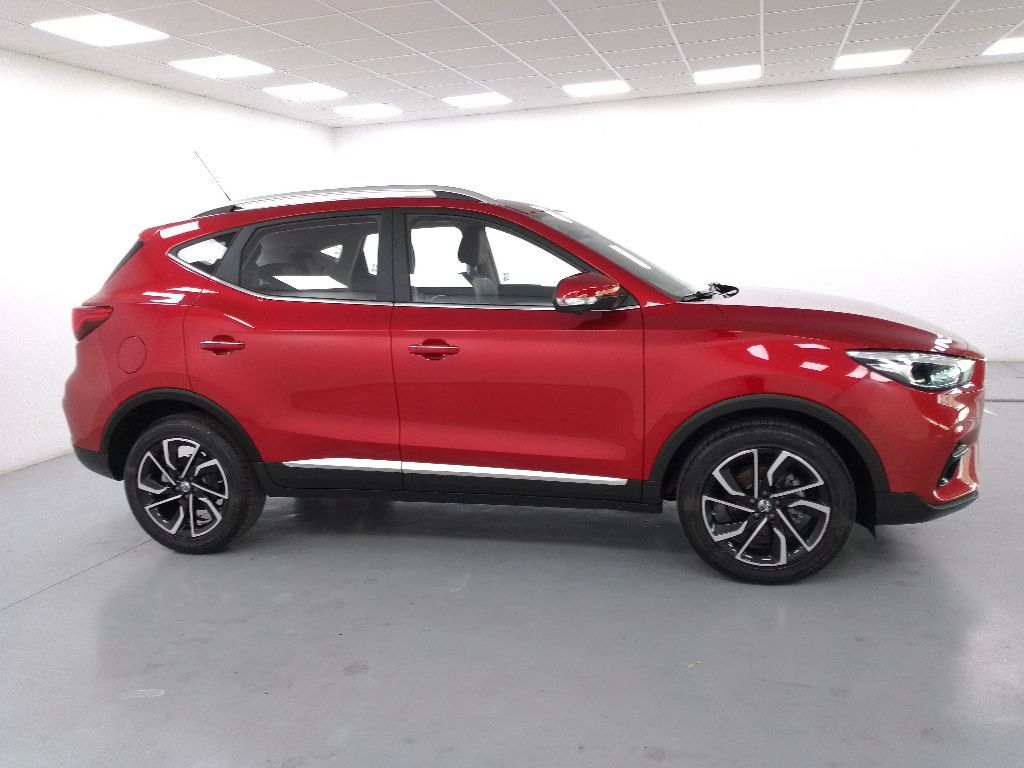 
								MG ZS ZS 1.5 Luxury full									